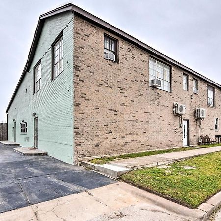 Cozy Galveston Apartment - Walk To Beach And Dining Eksteriør bilde